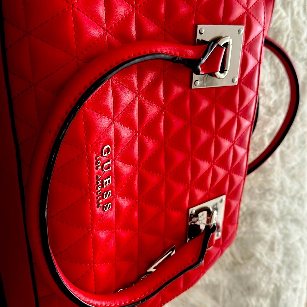 Guess purse